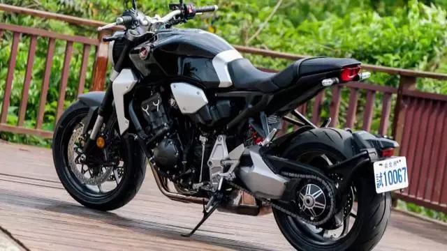 CB1000R、765RS、790DUKE 誰會是2018年最受歡迎的性能街車王?