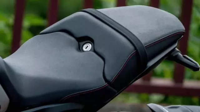 CB1000R、765RS、790DUKE 誰會是2018年最受歡迎的性能街車王?