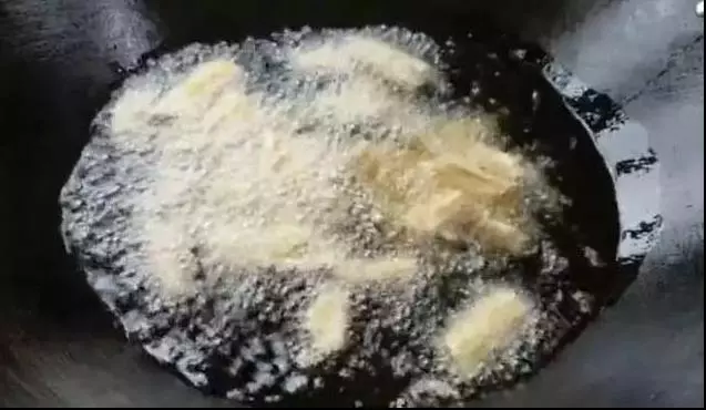 腐竹的這個做法太好了,味道香濃,得多做些米飯,要不不夠吃