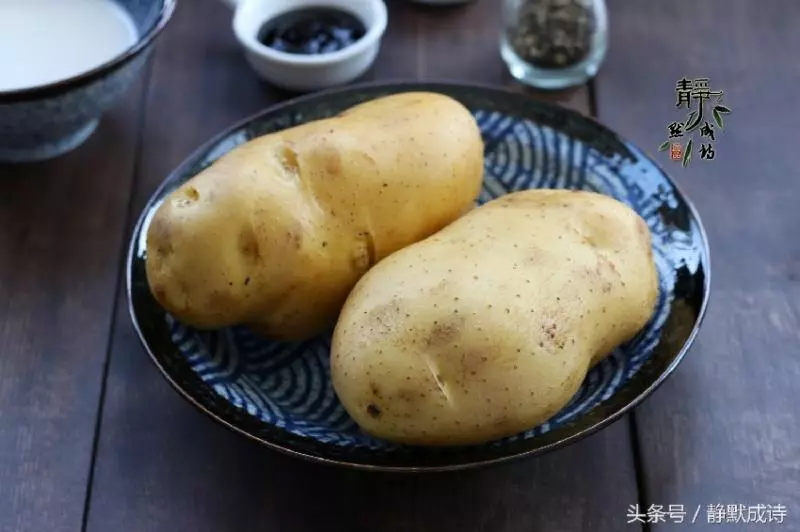 大人小孩搶著吃! 好吃到停不了口的「雞汁馬鈴薯泥」