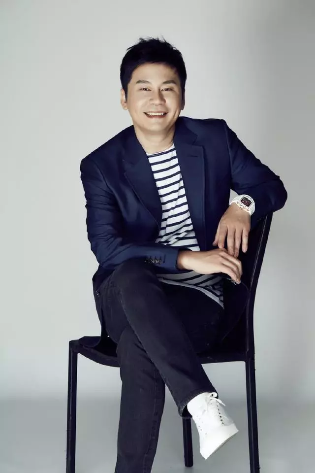 韓媒也諷刺YG,「高傲」的梁鉉錫竟然也知道低頭做人!