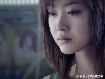 16歲被迫輟學,靠賣菜養活全家的童養媳,背後的故事太心酸