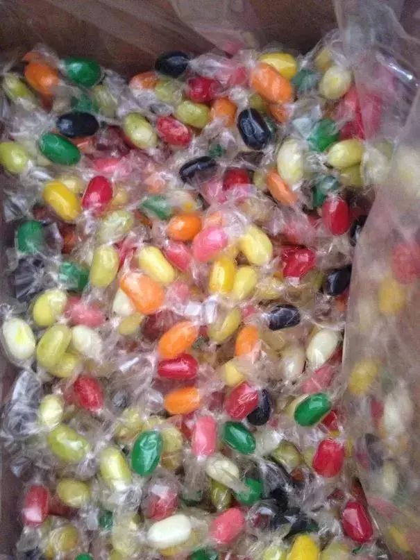 香蕉剝皮再包裝賣?!大自然正在懲罰我們這種不經意的懶惰……