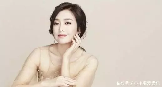 被黃曉明白睡了4年,被騙1000多萬,如今37歲整容成這樣!
