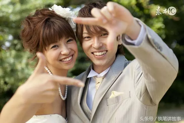 他對不孕妻子不離不棄,妻子患癌去世後,小姨子做法讓他熱淚盈眶