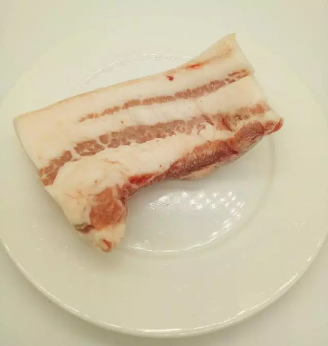 五花肉這樣做,無油煙少油,整座樓都聞到香味,瞬間被搶光 !