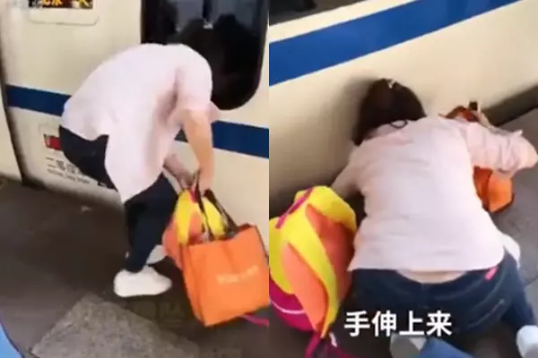 粗心媽只顧低頭滑手機 回神才驚覺女兒跌進縫隙
