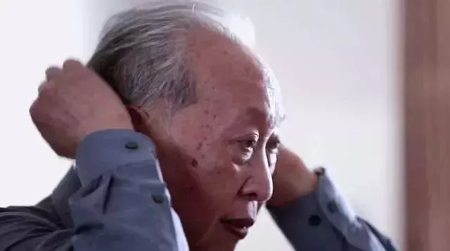 厲害了!梳頭竟然也能養生?國醫大師都在用!