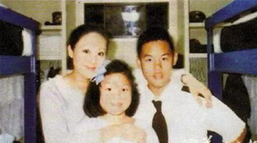 她敗光鐘鎮濤1.5億家產!婚內紅杏出牆,同時交往5個外國男人…如今竟變成這幅模樣!!