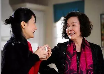 我結婚多年沒生子,公婆從沒埋怨,聽到她和鄰居大媽對話,我哭了