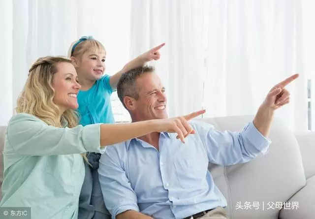 言傳不如身教,父母這16個行為最毀孩子!中了3條就很嚴重了!