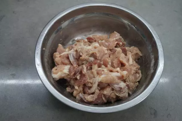 晚餐吃飽吃好還不長肉,你試試這熗鍋米粉,胃暖身暖再也不怕冷!
