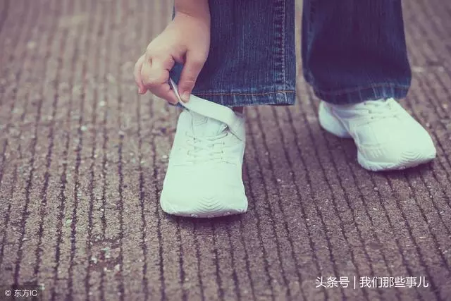 父親家產千萬,卻不支持我創業,幾年後因一事我淚流滿面