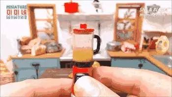 小哥哥還原宮崎駿動畫里的袖珍美食,270 萬粉絲看得直流口水!