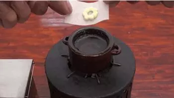 小哥哥還原宮崎駿動畫里的袖珍美食,270 萬粉絲看得直流口水!