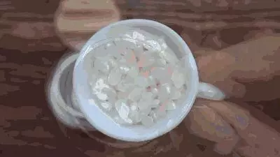 小哥哥還原宮崎駿動畫里的袖珍美食,270 萬粉絲看得直流口水!