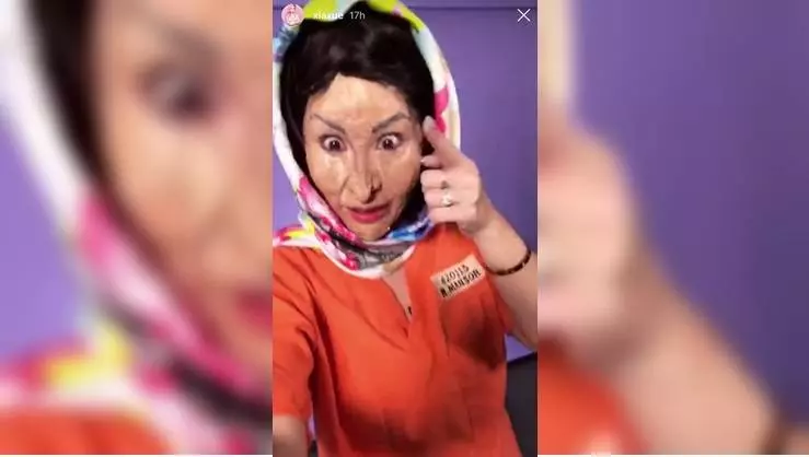 新加坡網紅又有「新搞作」,萬聖節一張照片嚇壞網友!
