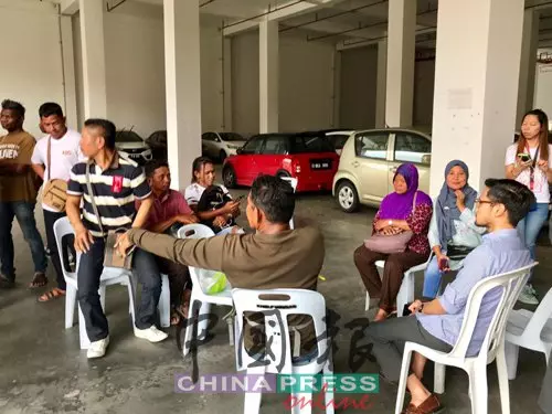 壟尾土崩.聞訊丈夫遇難 外勞妻子 在家鄉暈倒