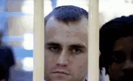 廚師殺過人,服務員是投毒犯,這家餐廳卻驚艷了BBC……