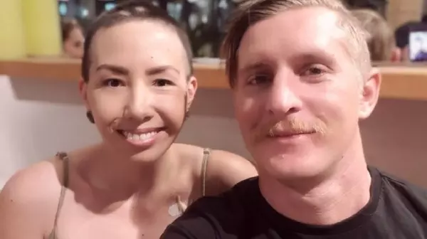 戴氧氣罩剃頭裝癌症病患籌款 澳洲女爽騙網民16萬!