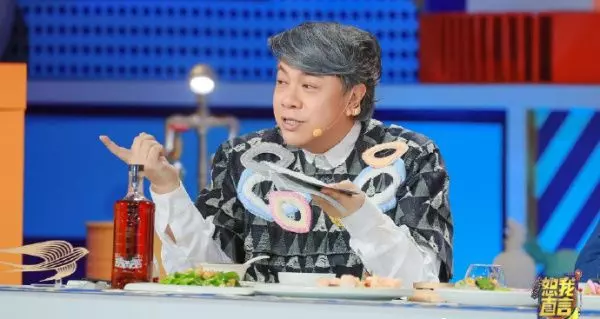【前任的婚禮都去了!】佘詩曼自爆前任男友超過10個!圈內圈外都交往過!網友:只算出這2位!