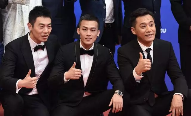 在她面前劉亦菲林志玲都要認輸,「石榴姐」苑瓊丹太猛了!