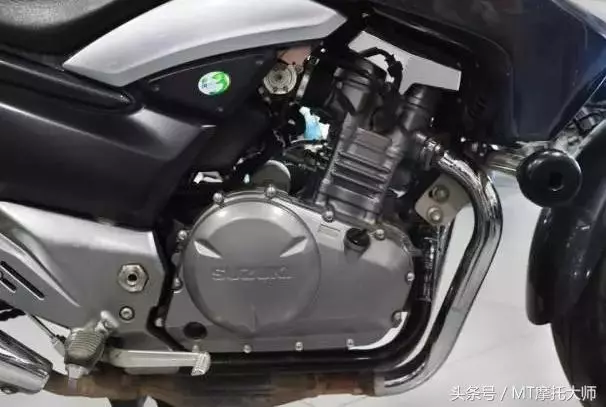 這款車被稱為摩旅神器,質量可靠,性能出眾,百公里油耗3.2升!