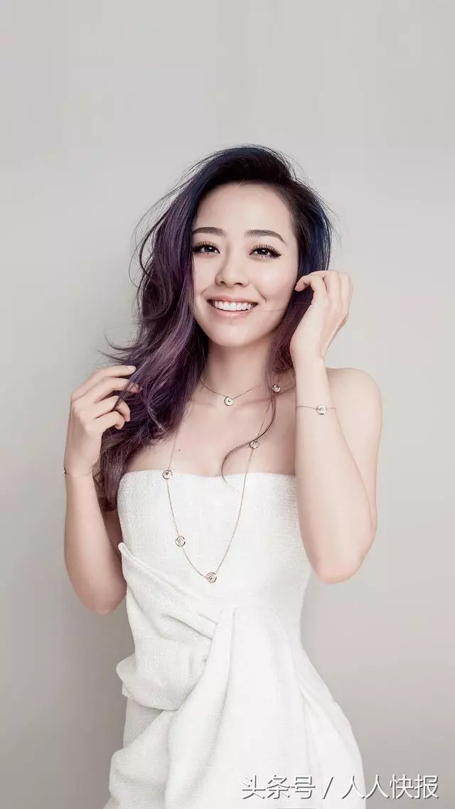 結婚半年,農村母親來看兒子,上趟廁所出來,母親就逼兒子去離婚