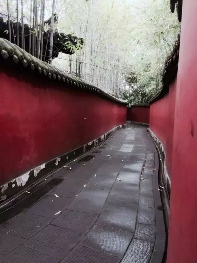 Famaosinmalaysia - 哪條走廊通往財富?測你近期財運如何