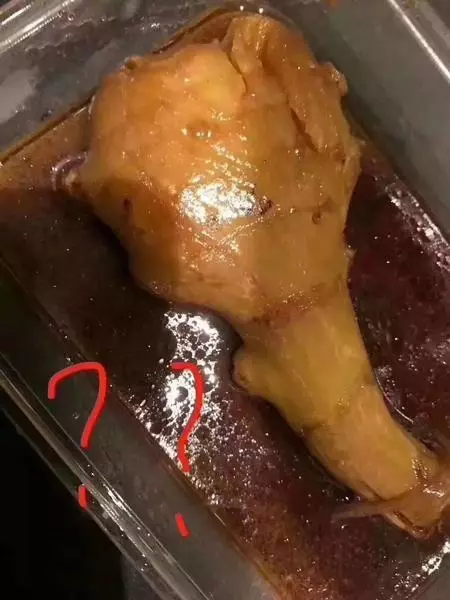 澳洲華人小哥點了個雞腿外賣,送到時懵了:這特麼是雞腿?