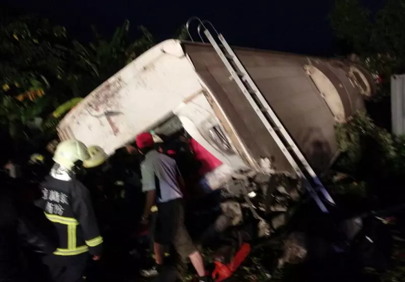 台鐵普悠瑪列車發生出軌事故:已致18人遇難187人受傷!