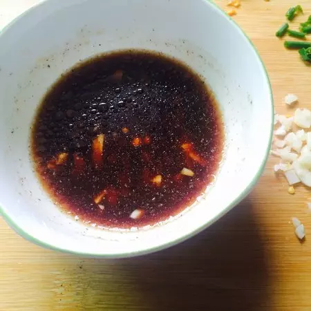 又到吃蟹季節,送您簡單美味的蔥油梭子蟹做法,太鮮了