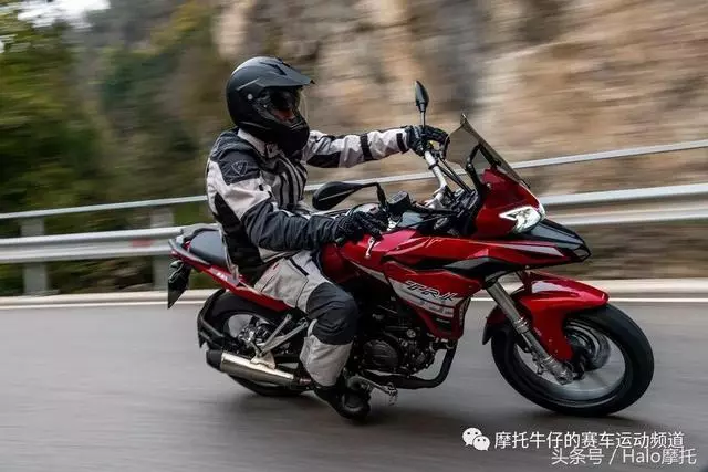 貝納利Benelli「巴厘島」發布「一新二老」三款車