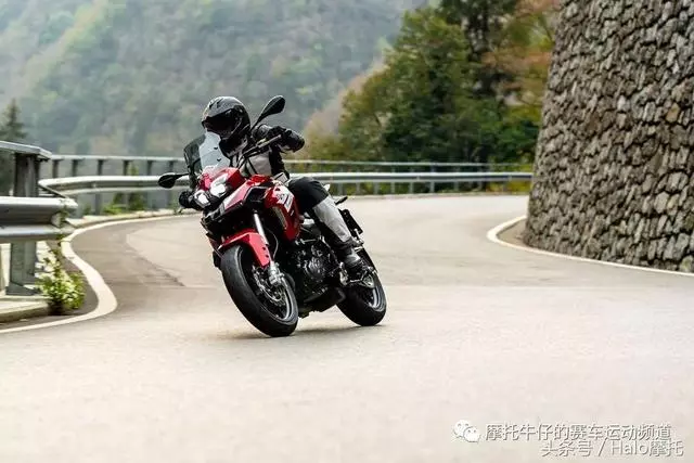 貝納利Benelli「巴厘島」發布「一新二老」三款車
