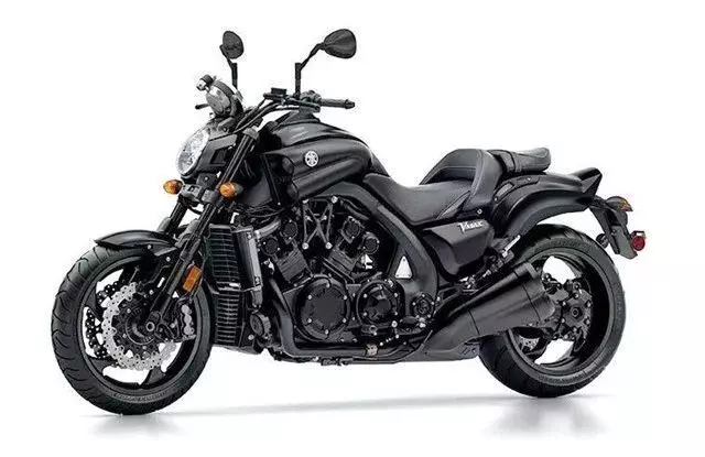 山葉美國上市新款亞光黑VMAX 1700