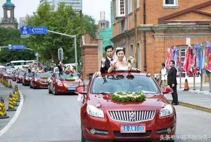 小舅子結婚,岳母讓他送輛車,他提出一個要求,岳母不說話了