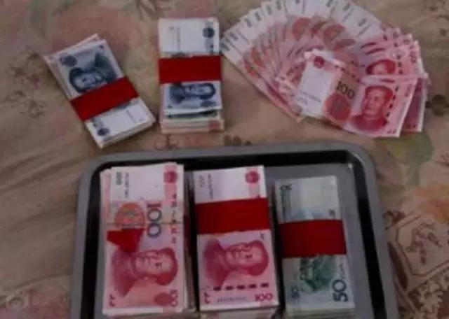 小產後母親盡心照顧我,母親準備回老家時,我果斷決定把房子賣了