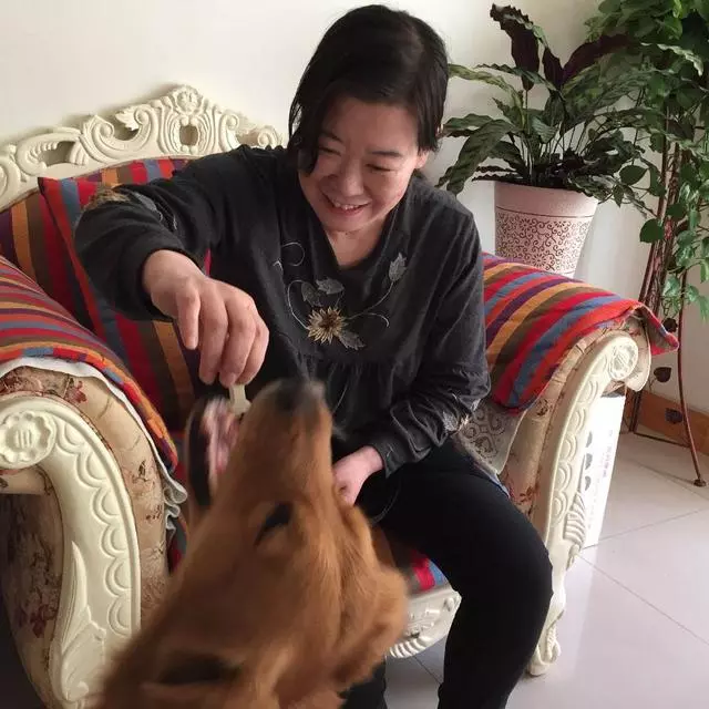 母親嫁給有錢的醜男人,直到我考上大學,母親堅決離婚我才知真相