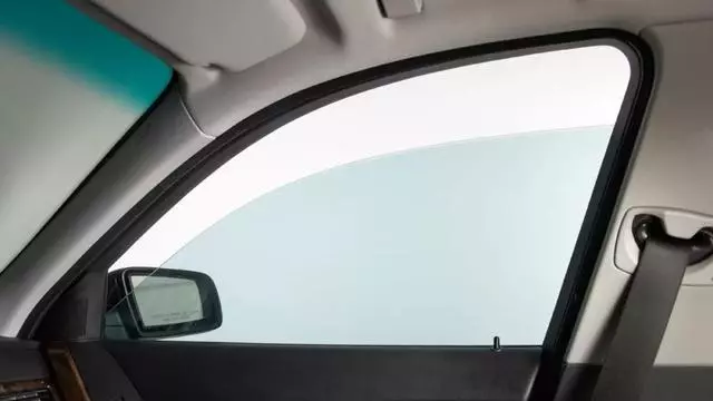 顛覆你三觀的10個用車冷知識!看完直接把LED大燈換鹵素!