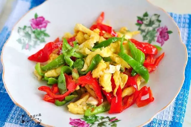 雞蛋的5種詳細做法,既家常又不尋常,每一道菜都好吃又下飯