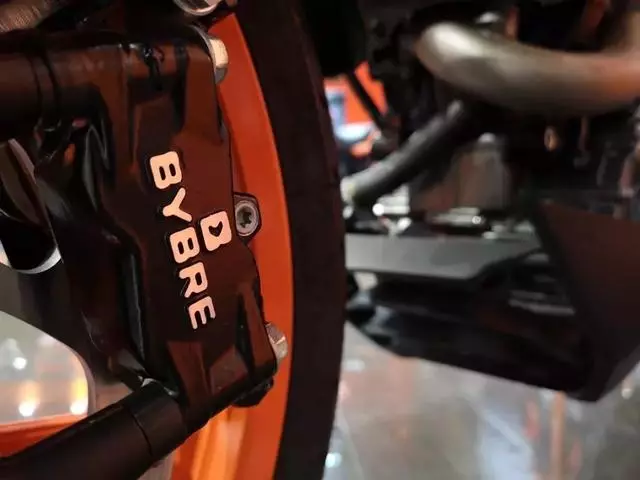 KTM 250 DUKE即將上市,黃金排量段的進口車多了選擇!
