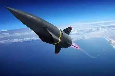 中國南端響起驚雷,一枚飛彈升空,我國武器領域又一空白被填補
