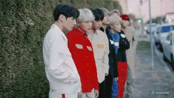 韓國10個當紅男團在出道前的備選團名 還好沒以這些名字出道!