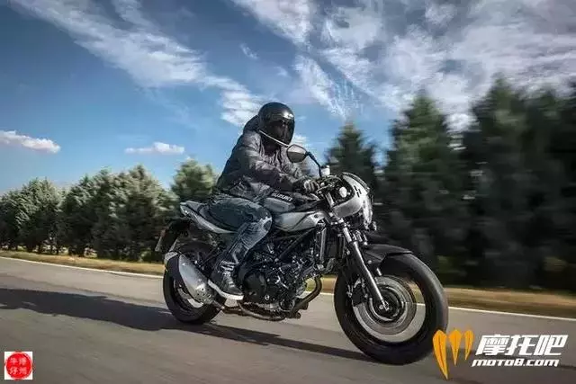 新車速遞丨2019款 Suzuki SV650X 復古街車正式亮相