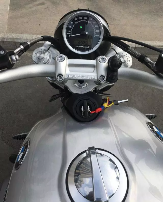 寶馬拿鐵,水平對置+軸傳動,復古街車的王者之一