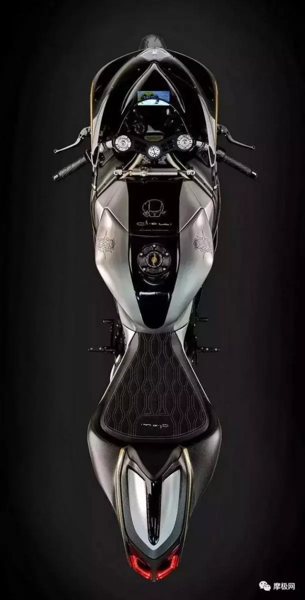 為紀念已故主席推出的2019 MV Agusta F4 Claudio限量版