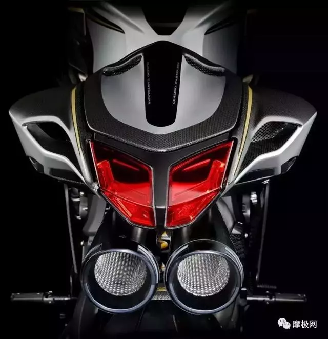 為紀念已故主席推出的2019 MV Agusta F4 Claudio限量版