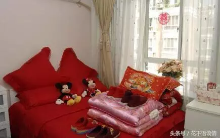 母親陪嫁一套房,小叔子結婚,婆婆讓我借給他住,我說了兩個字