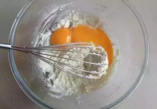 蒸出美食蛋糕,在家就可以自制美食蛋糕!