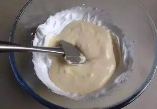 蒸出美食蛋糕,在家就可以自制美食蛋糕!